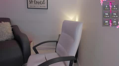 melan_owen online show from 10, 11, 2025