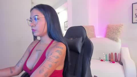 melan_owen online show from 25, 5, 2026