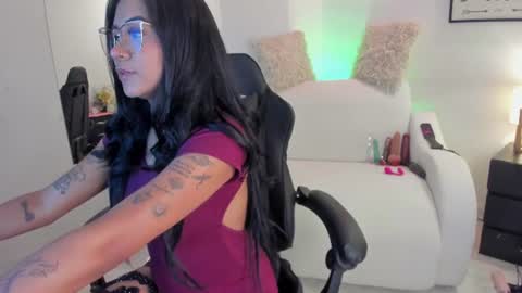 melan_owen online show from 4, 7, 2026