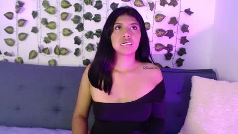 melanie online show from 26, 5, 2026