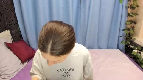 Snapshot of melanie_grant chatting on 9, 9, 2025 Melanie online show from 9, 9, 2025