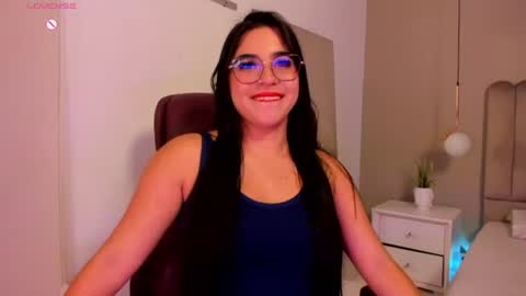 Snapshot of melanie_hillz chatting on 18, 7, 2026 Melanie online show from 18, 7, 2026