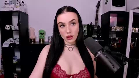 Melanie  online show from 1, 3, 2025