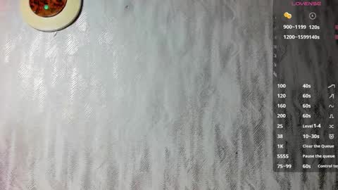 Snapshot of melanierioss_ chatting on 24, 11, 2025 online show from 24, 11, 2025