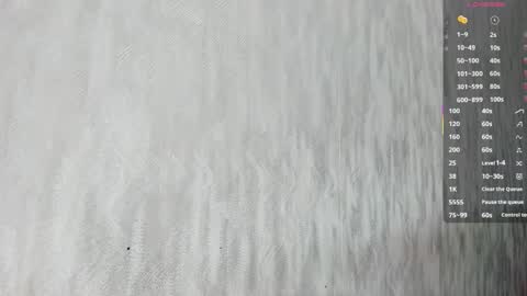 Snapshot of melanierioss_ chatting on 27, 11, 2025 online show from 27, 11, 2025