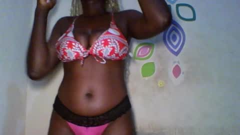 Snapshot of melanin_coco chatting on 21, 10, 2025 Bene online show from 21, 10, 2025