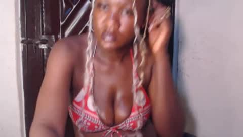 Snapshot of melanin_coco chatting on 26, 10, 2025 Bene online show from 26, 10, 2025