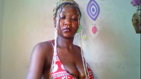 Snapshot of melanin_coco chatting on 30, 10, 2025 Bene online show from 30, 10, 2025