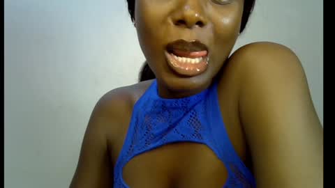 Snapshot of melanine_floral chatting on 8, 2, 2025 Praiz online show from 8, 2, 2025