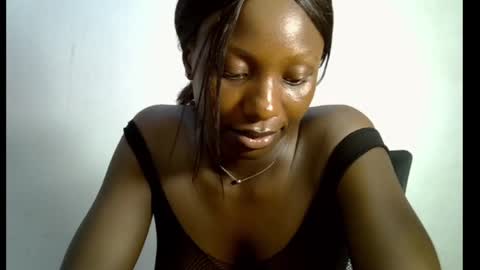Snapshot of melanine_floral chatting on 14, 2, 2025 Praiz online show from 14, 2, 2025