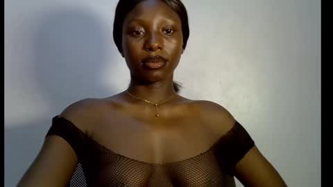 Snapshot of melanine_floral chatting on 19, 2, 2025 Praiz online show from 19, 2, 2025