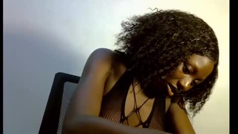 Snapshot of melanine_floral chatting on 25, 2, 2025 Praiz online show from 25, 2, 2025