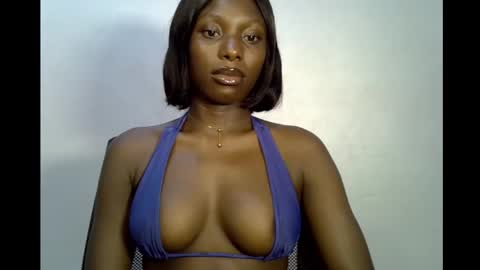 Snapshot of melanine_floral chatting on 27, 2, 2025 Praiz online show from 27, 2, 2025