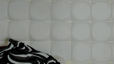 melanniebrown online show from 8, 2, 2025