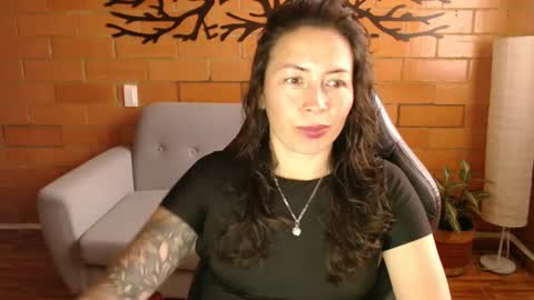 Snapshot of melanny_69 chatting on 22, 2, 2025 Melanny online show from 22, 2, 2025