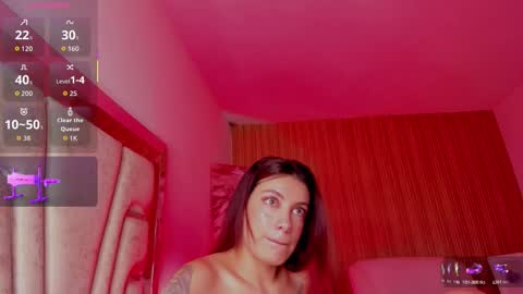 Snapshot of melanny_luv chatting on 20, 10, 2025 MelanyLuv online show from 20, 10, 2025