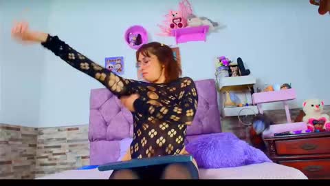 Melanny taylor online show from 17, 2, 2026