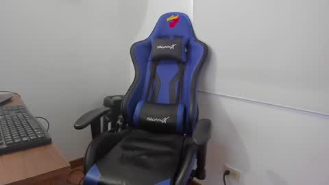 Snapshot of melany_arizaaa chatting on 22, 1, 2025 melany_arizaaa online show from 22, 1, 2025