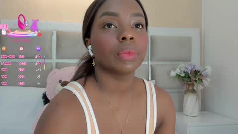 Snapshot of melany_ebonyy chatting on 28, 11, 2025 Melanie online show from 28, 11, 2025