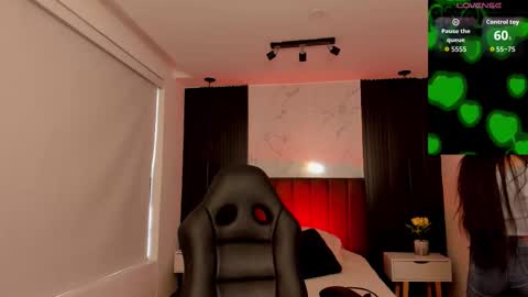 melany_heaven online show from 11, 11, 2025