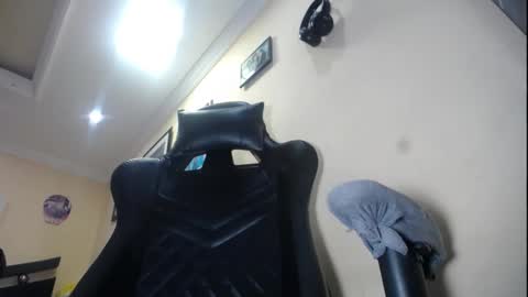 melany online show from 22, 1, 2025