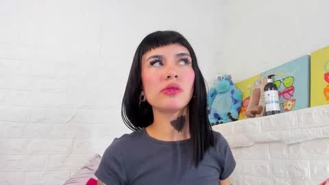 Snapshot of melanyharris chatting on 24, 2, 2025 MELANYHARRIS online show from 24, 2, 2025