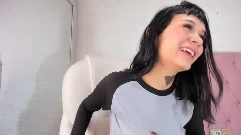 Snapshot of melanyharris chatting on 8, 3, 2025 MELANYHARRIS online show from 8, 3, 2025