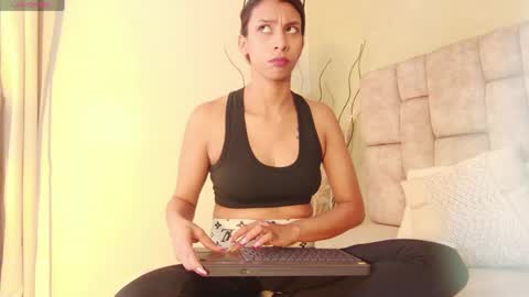 Melany online show from 27, 4, 2026