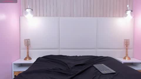 Snapshot of melanywayne_ chatting on 14, 10, 2025 Melany online show from 14, 10, 2025