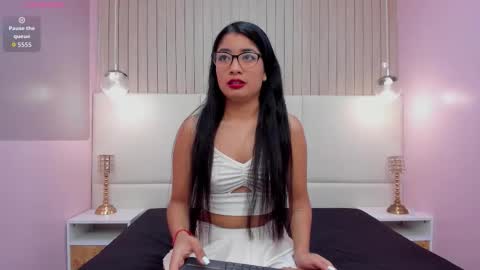 Snapshot of melanywayne_ chatting on 2, 2, 2026 Melany online show from 2, 2, 2026