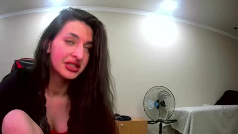 Snapshot of melena_caramel chatting on 21, 5, 2026 melena_caramel online show from 21, 5, 2026