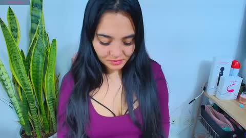    Independent model online show from 23, 5, 2026