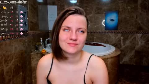 Melinda online show from 19, 10, 2025