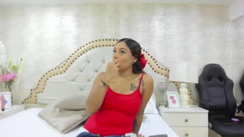 Snapshot of melisafoster chatting on 21, 9, 2025 Meli online show from 21, 9, 2025