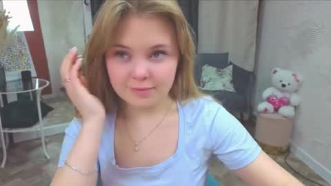 Sophia online show from 4, 12, 2025