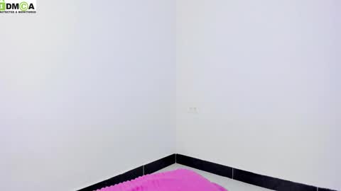 Snapshot of melissa_999g chatting on 4, 11, 2025 The Best deepthroat ever. online show from 4, 11, 2025