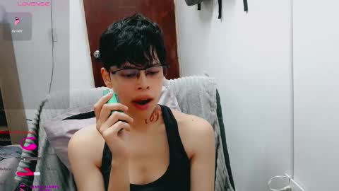 Snapshot of melissa_and_dany chatting on 11, 11, 2025 Melissas Corner online show from 11, 11, 2025