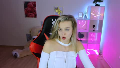 Melissa online show from 4, 2, 2025