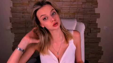 Melissa online show from 26, 2, 2025