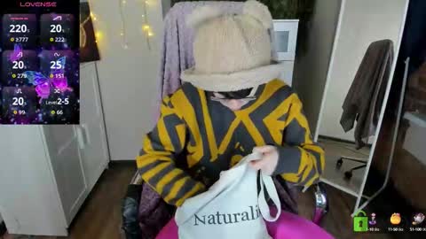 Melissa online show from 4, 10, 2025