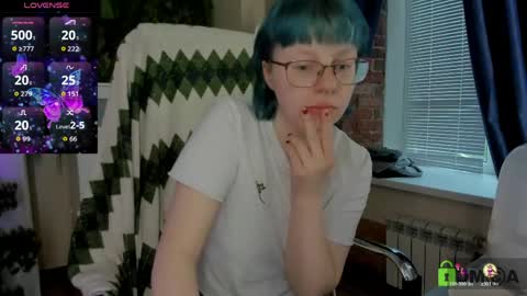 Snapshot of melissa_wells chatting on 16, 5, 2026 Melissa online show from 16, 5, 2026
