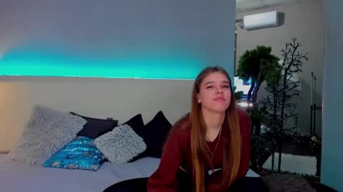 Snapshot of melissacrayzy chatting on 14, 2, 2025 MelissaCrayzy online show from 14, 2, 2025