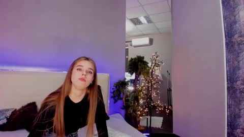 Snapshot of melissacrayzy chatting on 17, 2, 2025 MelissaCrayzy online show from 17, 2, 2025