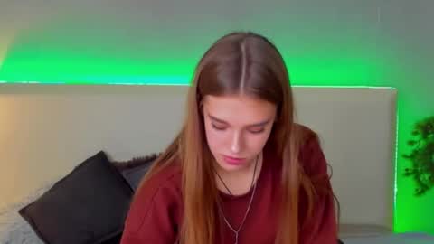Snapshot of melissacrayzy chatting on 19, 2, 2025 MelissaCrayzy online show from 19, 2, 2025