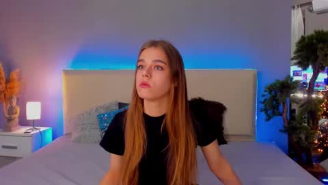 Snapshot of melissacrayzy chatting on 24, 2, 2025 MelissaCrayzy online show from 24, 2, 2025