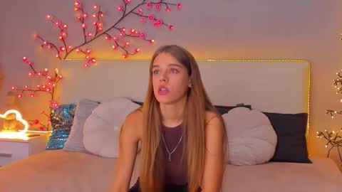 Snapshot of melissacrayzy chatting on 9, 9, 2025 MelissaCrayzy online show from 9, 9, 2025