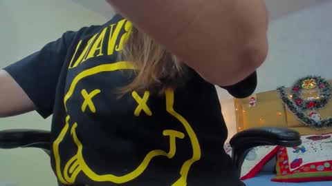    online show from 22, 12, 2025