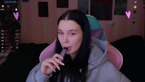 Snapshot of mella_freya chatting on 19, 1, 2025 Freya IM NONUDE online show from 19, 1, 2025