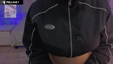 Snapshot of mellani_tay chatting on 29, 11, 2025 Mellani online show from 29, 11, 2025