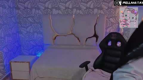 Snapshot of mellani_tay chatting on 5, 12, 2025 Mellani online show from 5, 12, 2025